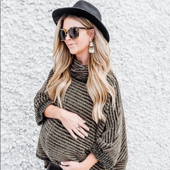 MATERNITY FRIENDLY  3 PIECE OUTFIT MYSTERY BOX - Picture 4 of 10